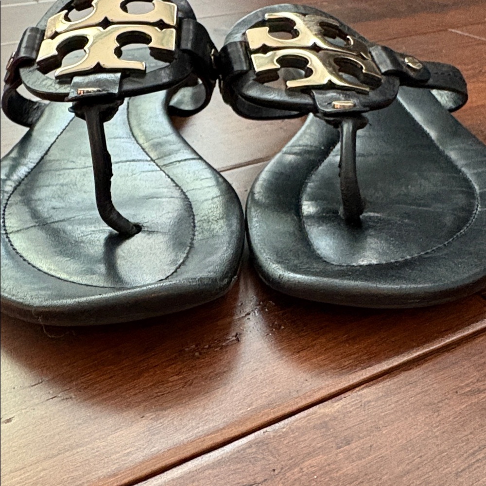 Tory Burch Black Sandals with Gold Accents - Picture 3 of 6